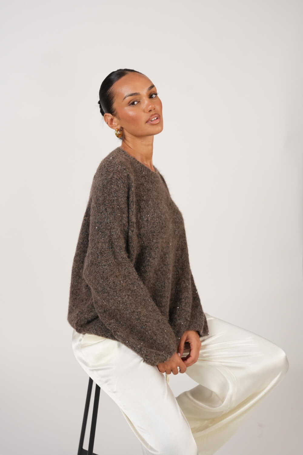 Simona – dámský svetr s jemnými flitry, fotografie 5