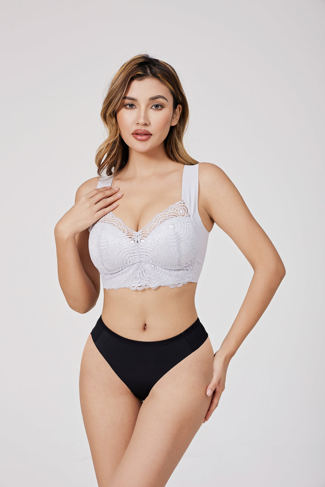 Alena – dámská krajková podprsenka bez kostic, fotografie 7