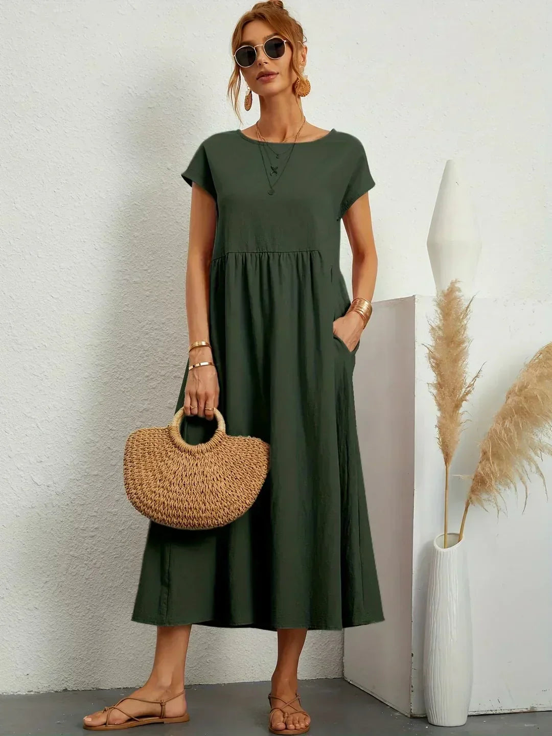 Ilona | Splývavé midi šaty s nadčasovou elegancí