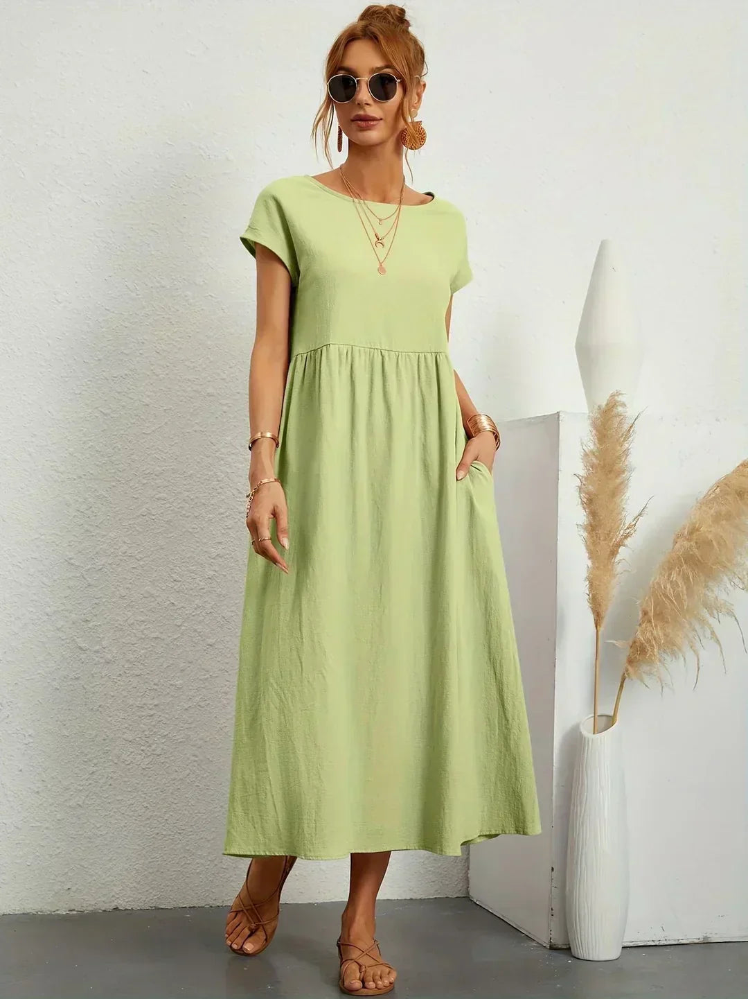 Ilona | Splývavé midi šaty s nadčasovou elegancí