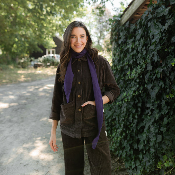 Kamila – prodloužený malý pletený šátek – Fialová – fotografie 18