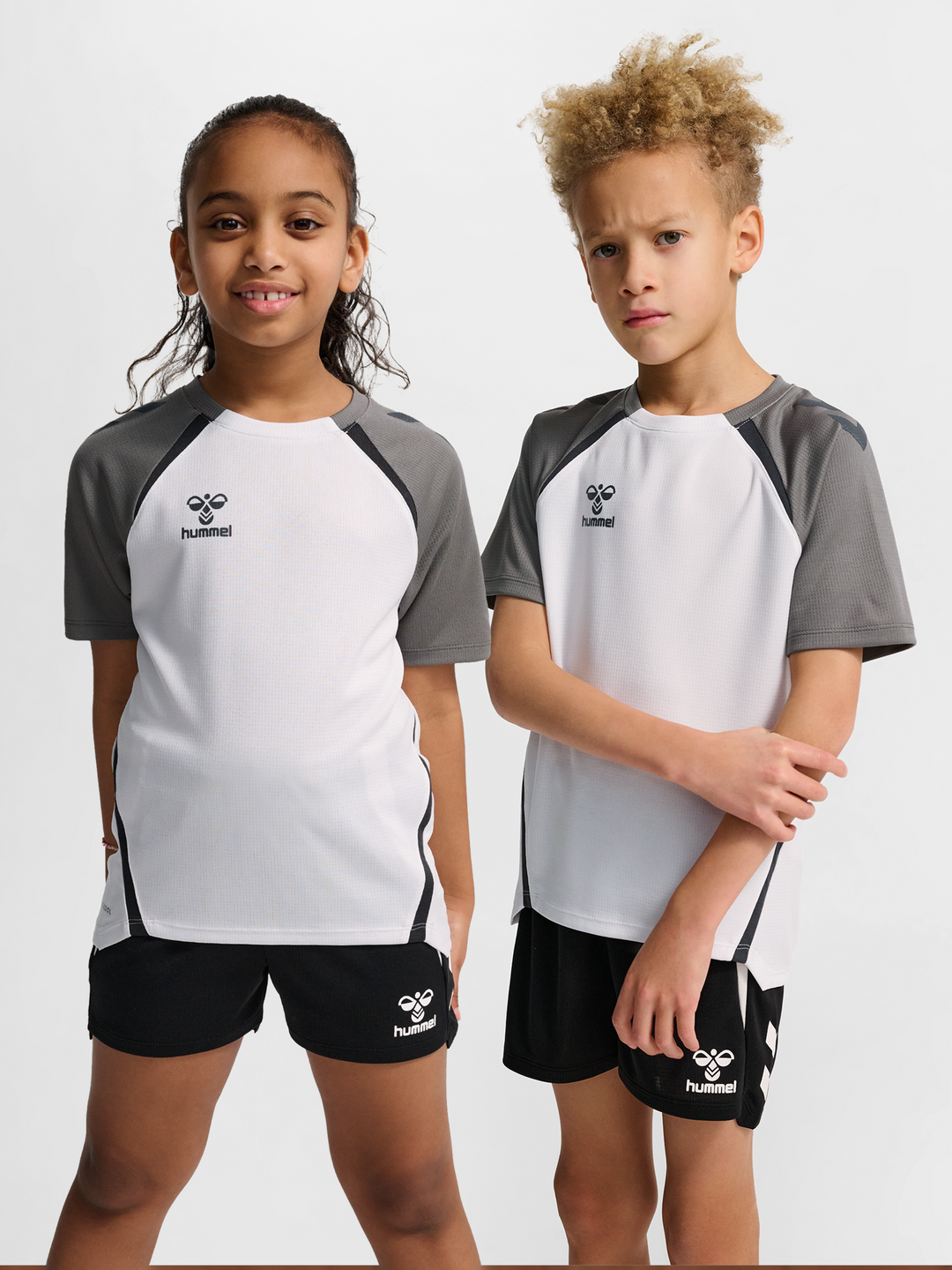 Vincenc – dětský sportovní dres s krátkým rukávem – Bílá – fotografie 1
