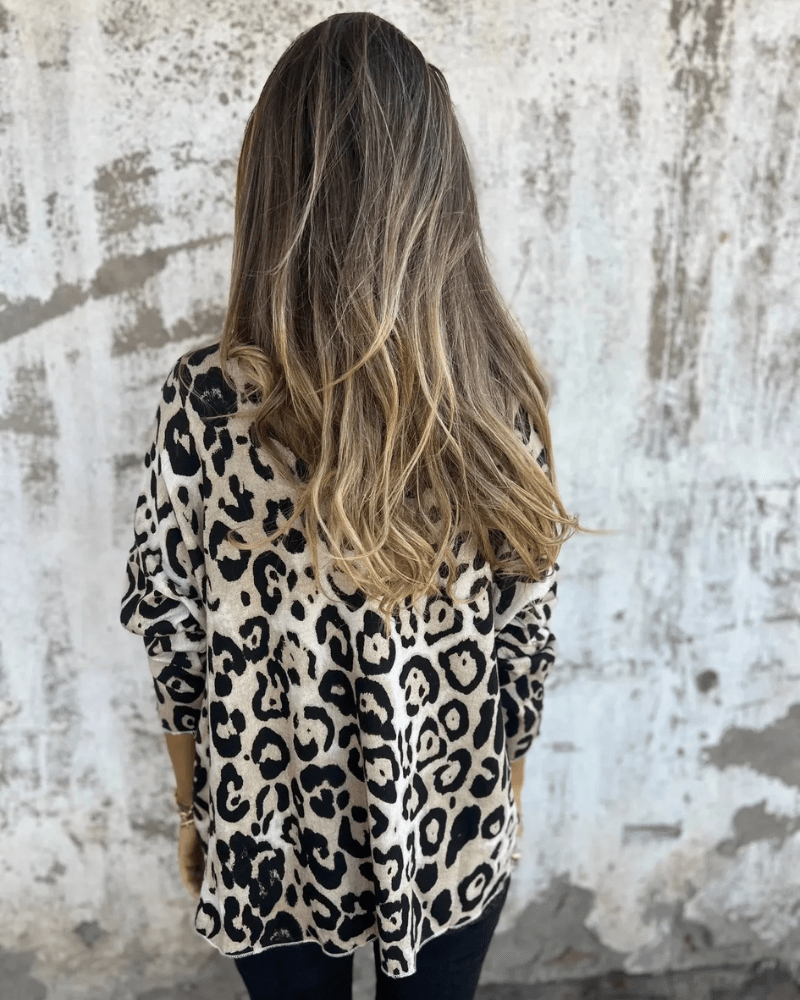 Beáta | Elegantní top s leopardím vzorem